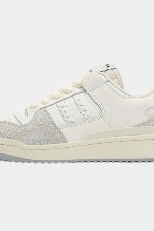 Style Core Aesthetics, New Style Trends - 'Xs' Shoes