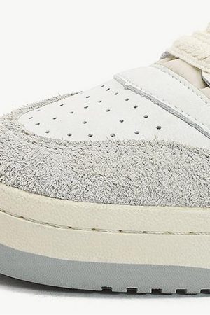 Style Core Aesthetics, New Style Trends - 'Xs' Shoes