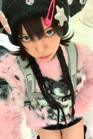 Style Core Aesthetics, New Style Trends - Y2K Aesthetic Fuzzy Sweater