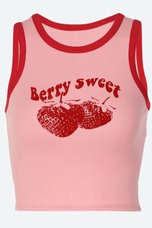 Style Core Aesthetics, New Style Trends - Y2K Berry Sweet Crop Top