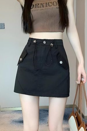 Style Core Aesthetics, New Style Trends - Y2K Cargo Mini Skort