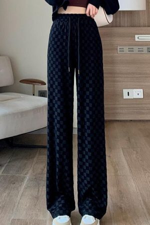 Style Core Aesthetics, New Style Trends - Y2K Checkered Sweatpants