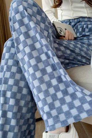 Style Core Aesthetics, New Style Trends - Y2K Checkered Sweatpants