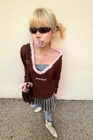 Style Core Aesthetics, New Style Trends - Y2K Deep Neck Sweater