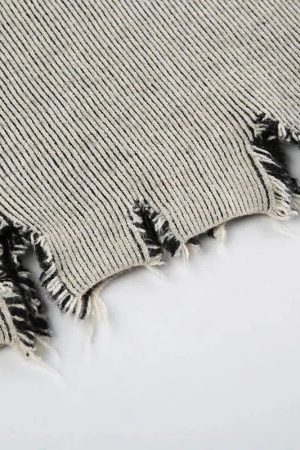 Style Core Aesthetics, New Style Trends - Y2K Grunge Long Sleeve Distressed Top