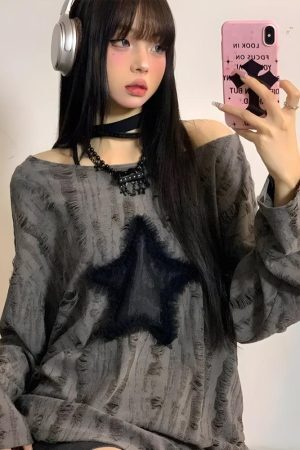 Style Core Aesthetics, New Style Trends - Y2K Grunge Star Distressed Sweater