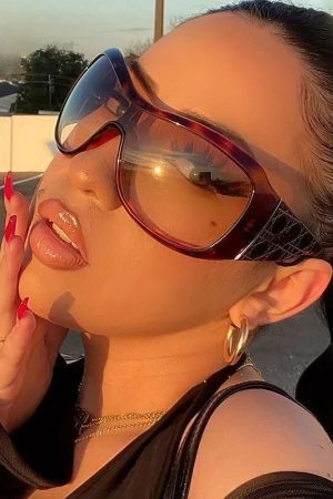 Style Core Aesthetics, New Style Trends - Y2K Oversized Shield Sunglasses