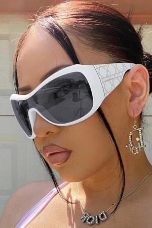 Style Core Aesthetics, New Style Trends - Y2K Oversized Shield Sunglasses
