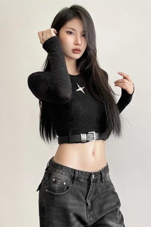 Style Core Aesthetics, New Style Trends - Y2K Star Belted Crop Top