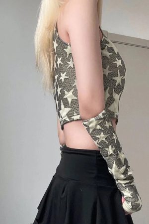 Style Core Aesthetics, New Style Trends - Y2K Star Embroidered Crop Top