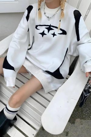 Style Core Aesthetics, New Style Trends - Y2K Star Futuristic Knitted Sweater
