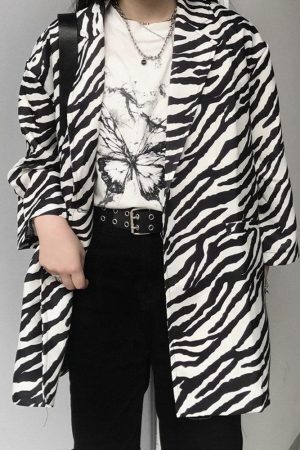 Style Core Aesthetics, New Style Trends - Zebra Print Long Blazer