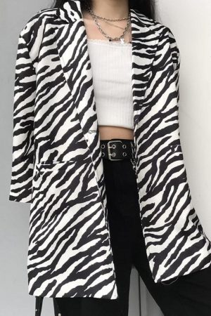 Style Core Aesthetics, New Style Trends - Zebra Print Long Blazer