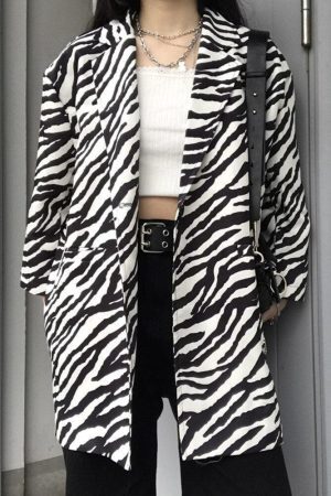 Style Core Aesthetics, New Style Trends - Zebra Print Long Blazer
