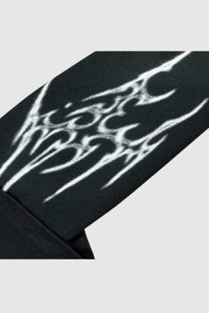 Style Core Aesthetics, New Style Trends Angel and Thorn Graphic Cotton Sweatshirt