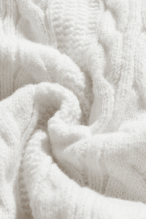 Style Core Aesthetics, New Style Trends Cable Knit Crewneck Sweater