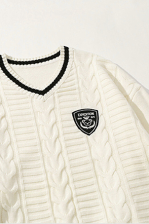 Style Core Aesthetics, New Style Trends College V-neck Knitted Sweater