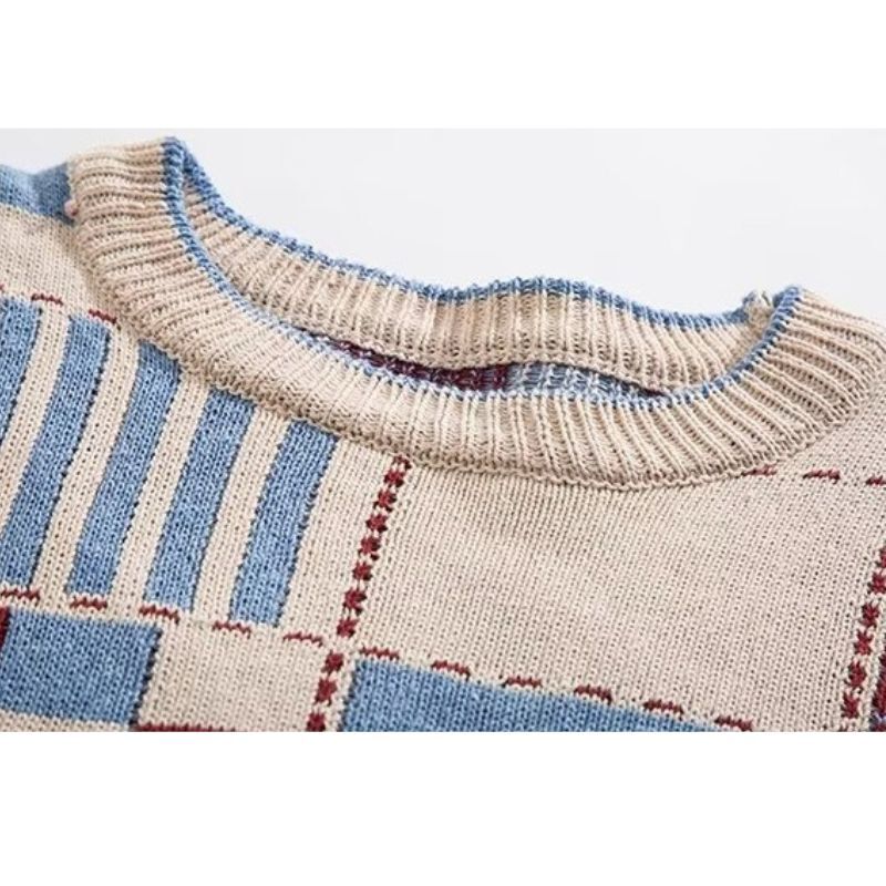 Style Core Aesthetics, New Style Trends Color-Block Heart Embroidered Knit Sweater Style Core Aesthetics, New Style Trends Color-Block Heart Embroidered Knit Sweater