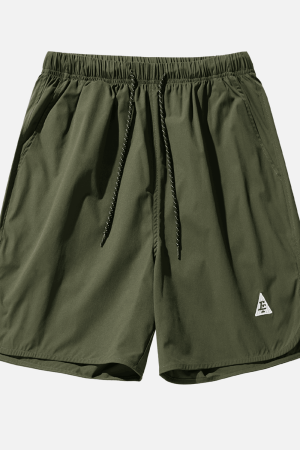 Style Core Aesthetics, New Style Trends Curved Hem Pocket Shorts