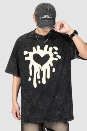 Style Core Aesthetics, New Style Trends Distressed Heart Print Tee