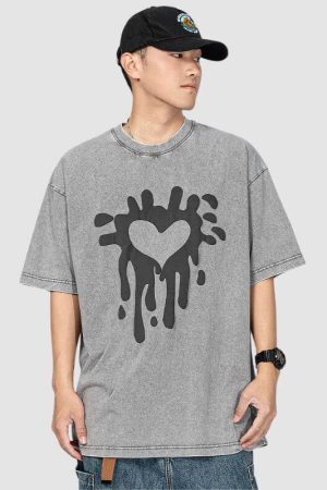 Style Core Aesthetics, New Style Trends Distressed Heart Print Tee