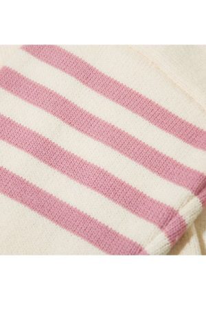 Style Core Aesthetics, New Style Trends Embroidered Strawberry Jacquard Sweater