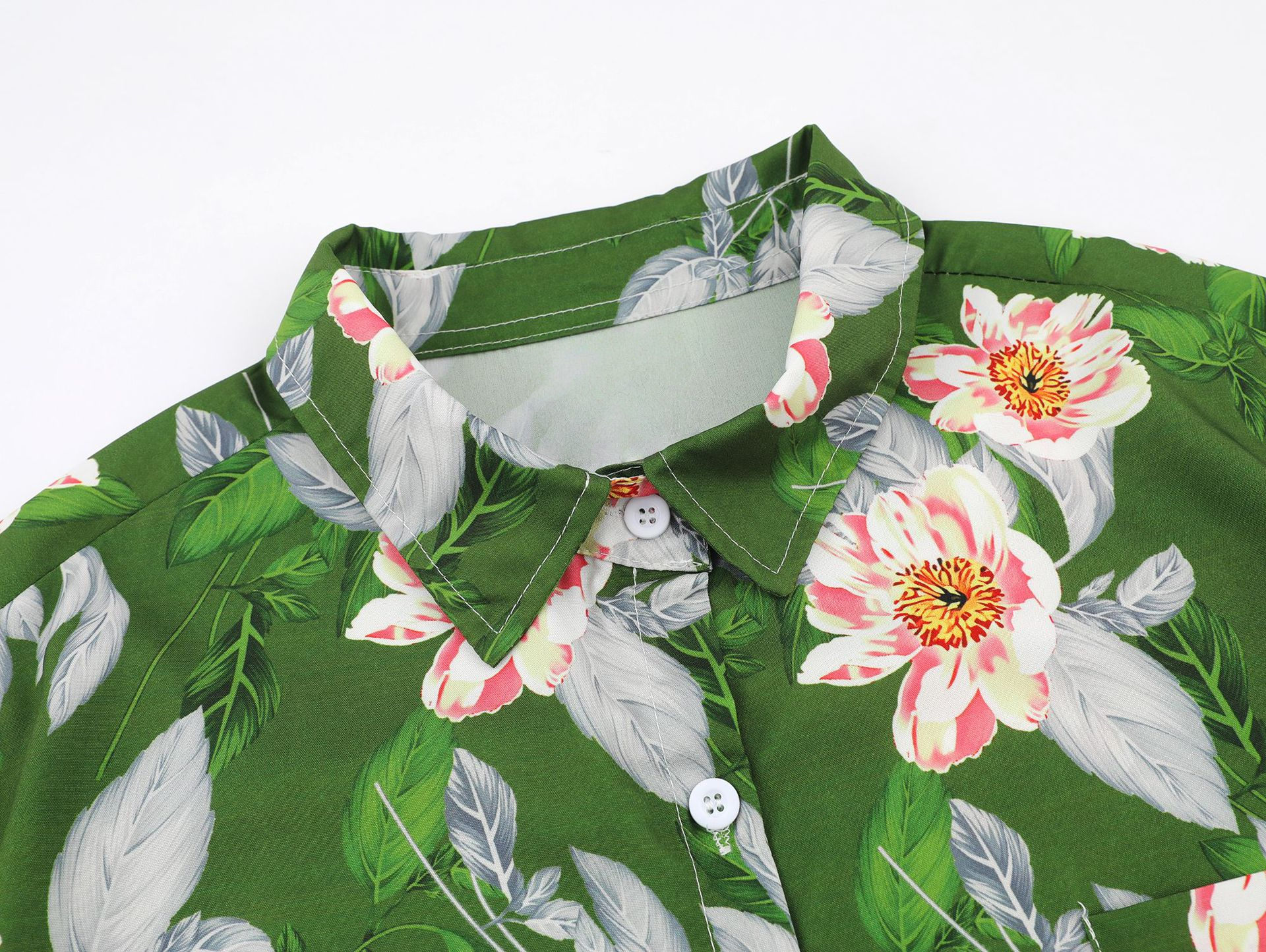 Style Core Aesthetics, New Style Trends Floral Print Hawaiian Shirt Style Core Aesthetics, New Style Trends Floral Print Hawaiian Shirt