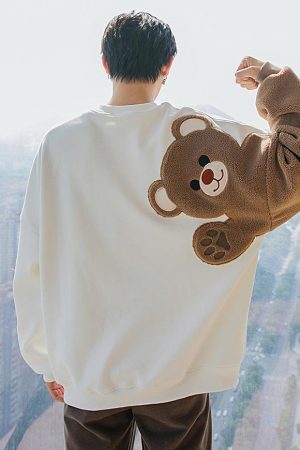 Style Core Aesthetics, New Style Trends Hello Bear Print Sweatshirt