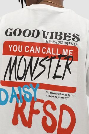 Style Core Aesthetics, New Style Trends Label Print Contrast Tee