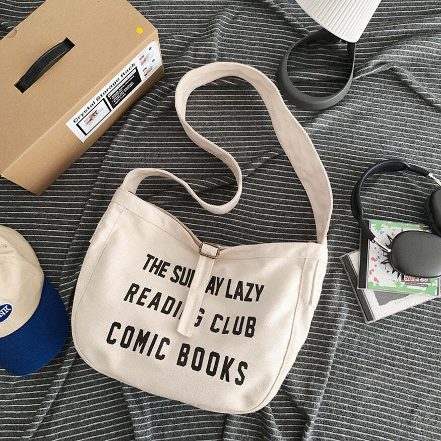 Style Core Aesthetics, New Style Trends Oluolin Vintage Letter Print Buckle Messenger Bag