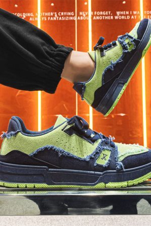 Style Core Aesthetics, New Style Trends Raw-Edge Contrast Color Skate Shoes