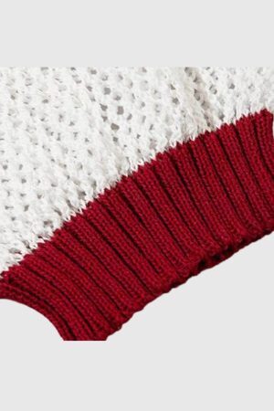 Style Core Aesthetics, New Style Trends Red Crest White Knit Sweater