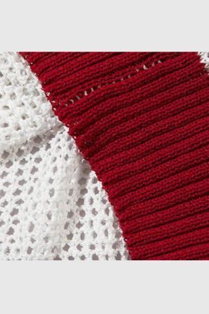 Style Core Aesthetics, New Style Trends Red Crest White Knit Sweater