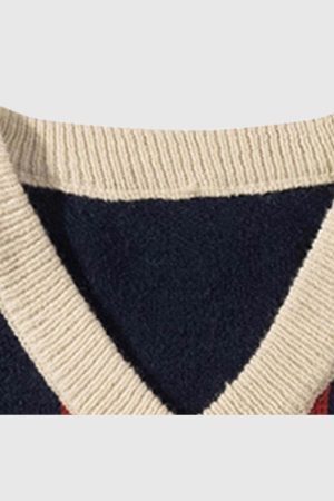 Style Core Aesthetics, New Style Trends Retro Striped V-Neck Sweater