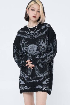 Style Core Aesthetics, New Style Trends Skull Pattern Distressed Sweater