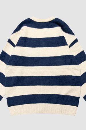 Style Core Aesthetics, New Style Trends Striped Buckle Closure Cardigan Sweater