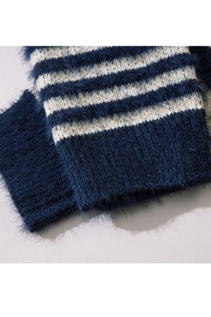 Style Core Aesthetics, New Style Trends Striped Fuzzy Cropped Sweater