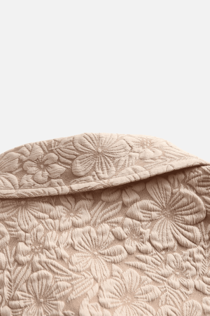 Style Core Aesthetics, New Style Trends Textured Floral Shirt