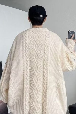 Style Core Aesthetics, New Style Trends Twist Embroidered Knit Pullover