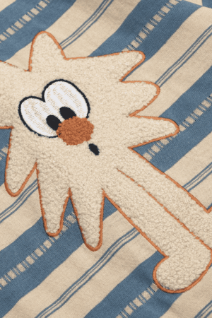 Style Core Aesthetics, New Style Trends Unique Striped Graphic Tee