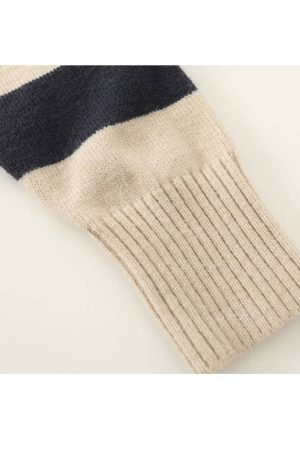 Style Core Aesthetics, New Style Trends V Neck Collared Striped Sweater