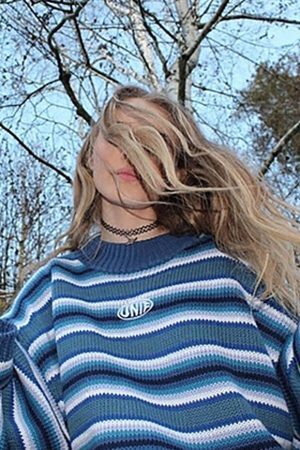Style Core Aesthetics, New Style Trends Vintage Blue Stripe Sweater