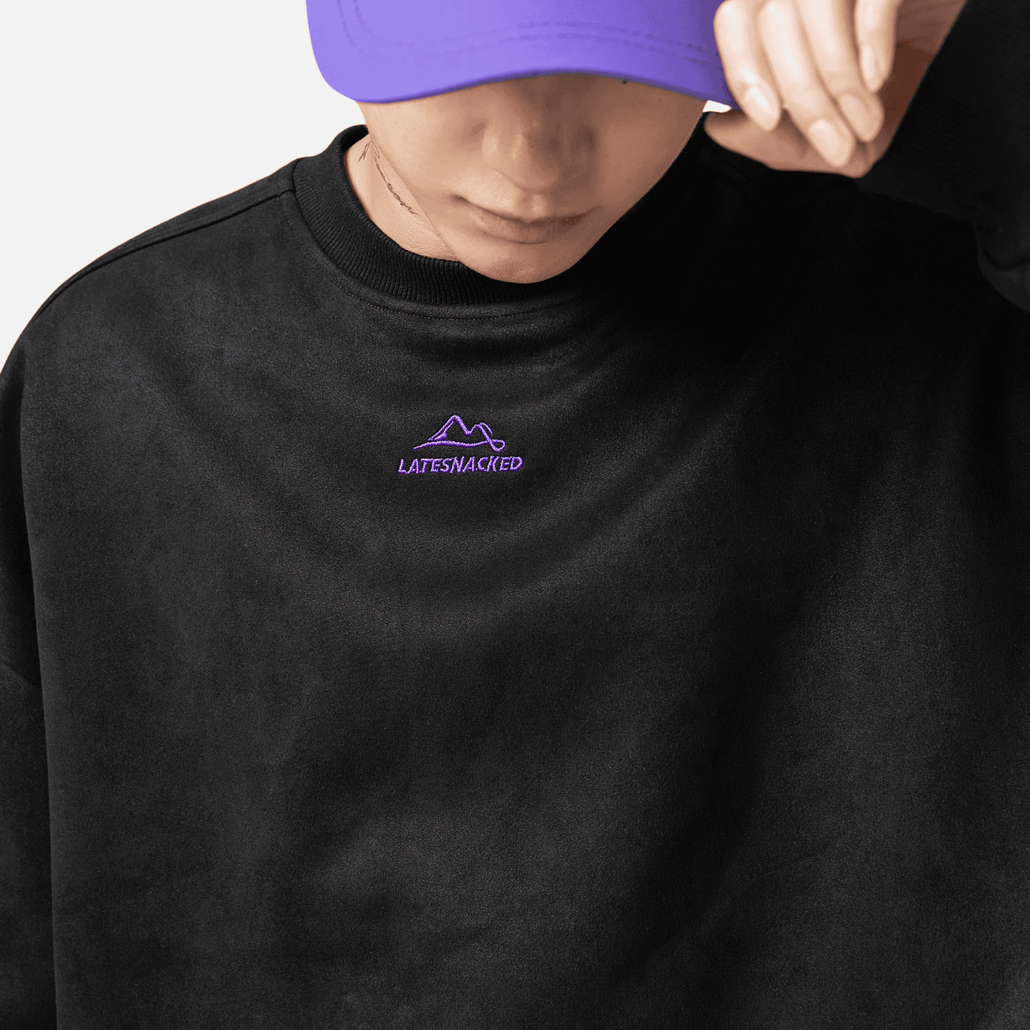 Style Core Aesthetics, New Style Trends Vintage Mountain Logo Fleece Sweatshirt Style Core Aesthetics, New Style Trends Vintage Mountain Logo Fleece Sweatshirt