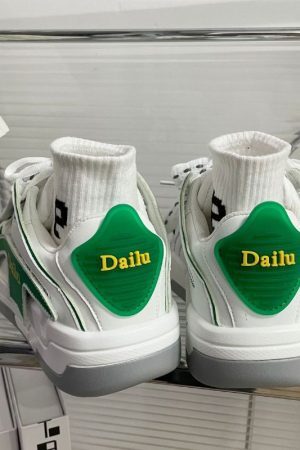 Style Core Aesthetics, New Style Trends Vintage Patchwork Sneakers