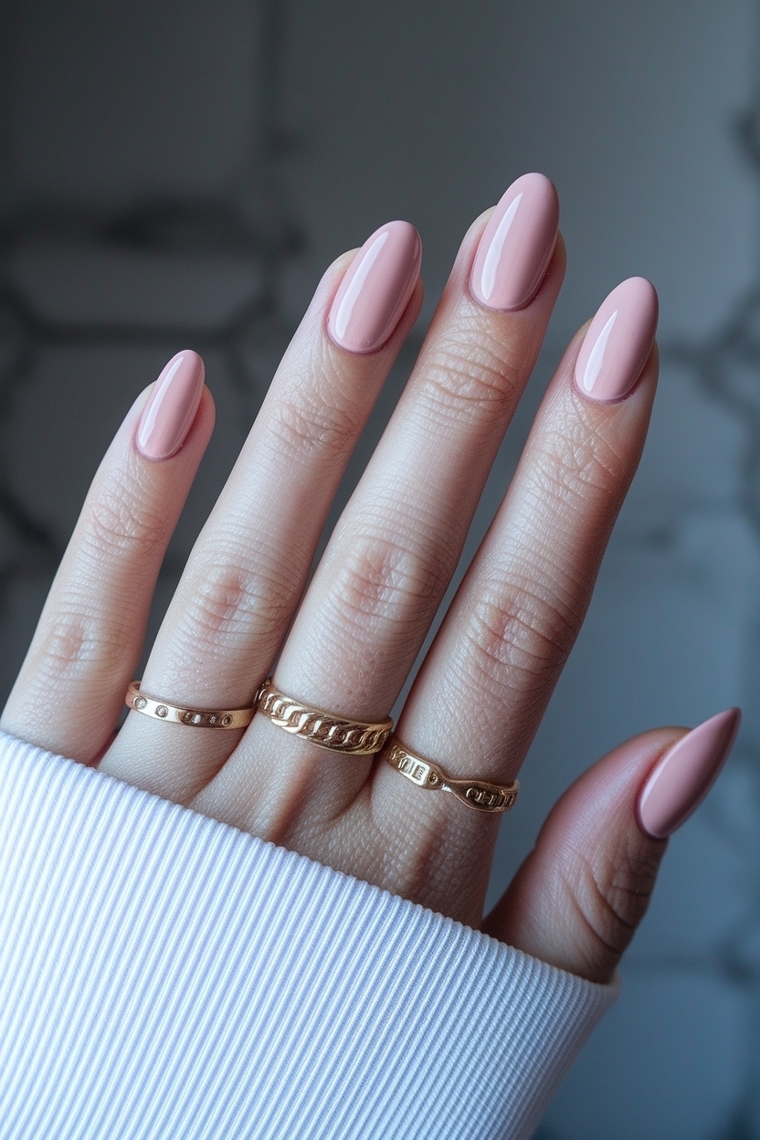 Trendy Summer Nails 2025 Almond Styles to Rock outfit idea