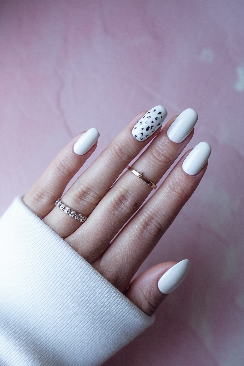 White Nails with Designs Simple: Effortless Beauty outfit idea
